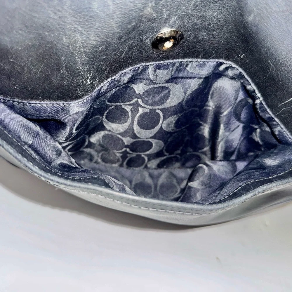 Coach F10260 Black Leather Hobo Shoulder Bag Tassel Charm Silver Hardware EUC